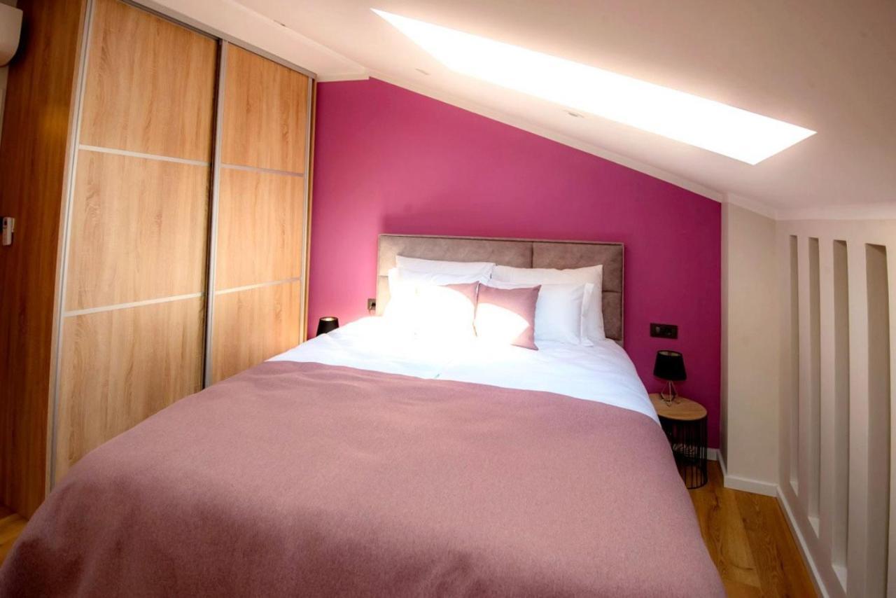 Luxury Paula Apartment
