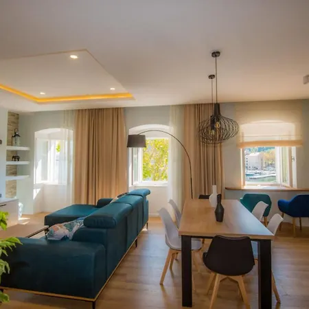 Luxury Apartment Paula Bakar Exterior photo